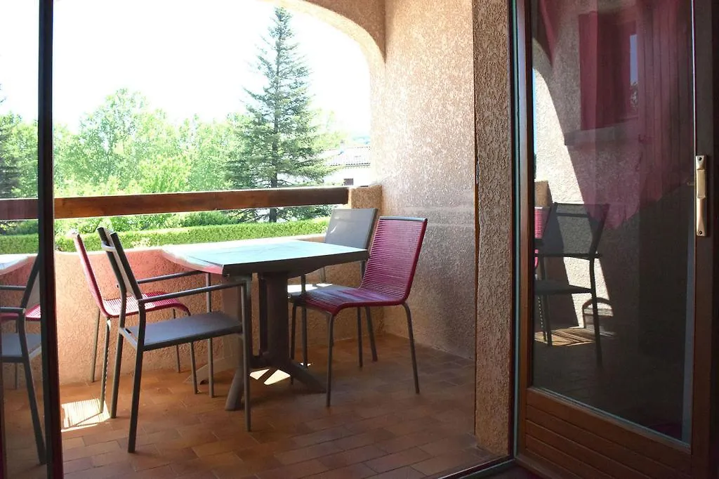 Les Cigalous Hotel Salavas Holiday park